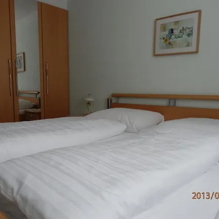 Hotel Edelweiss Pfunds