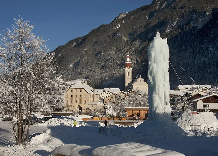 Edelweiss Otel Pfunds