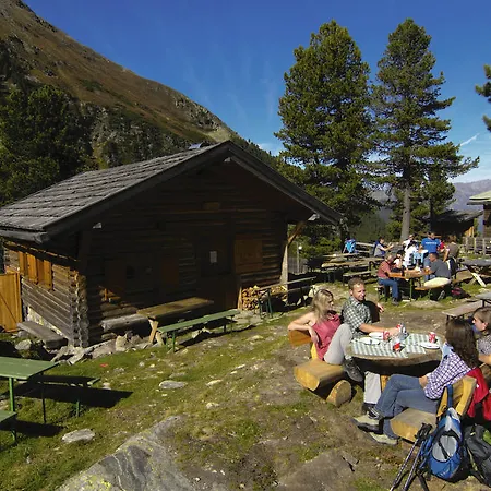 Edelweiss 3*