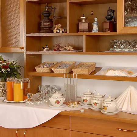 Edelweiss Hotell