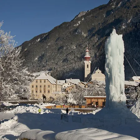 Edelweiss Hotel Pfunds